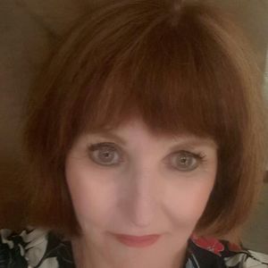 Meet your Posher, Carol